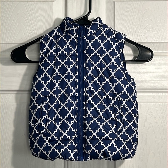 Crown & Ivy Girls Blue Puffer Vest - Size 5 - Blue& White - Picture 1 of 6